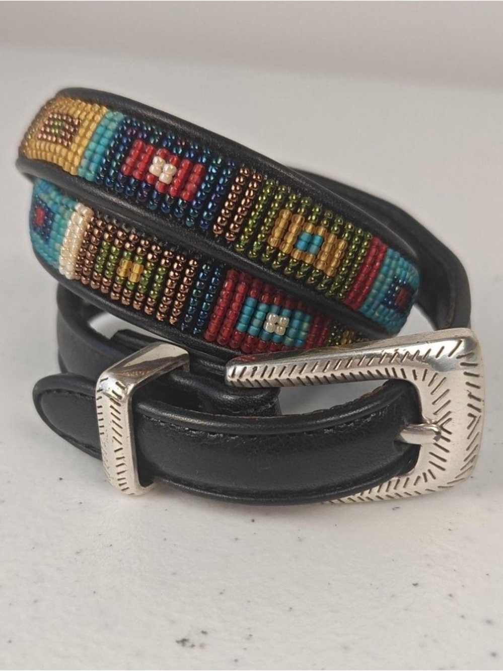 VINTAGE - BRIGHTON - WOMENS BEADED BLACK / SILVER BELT